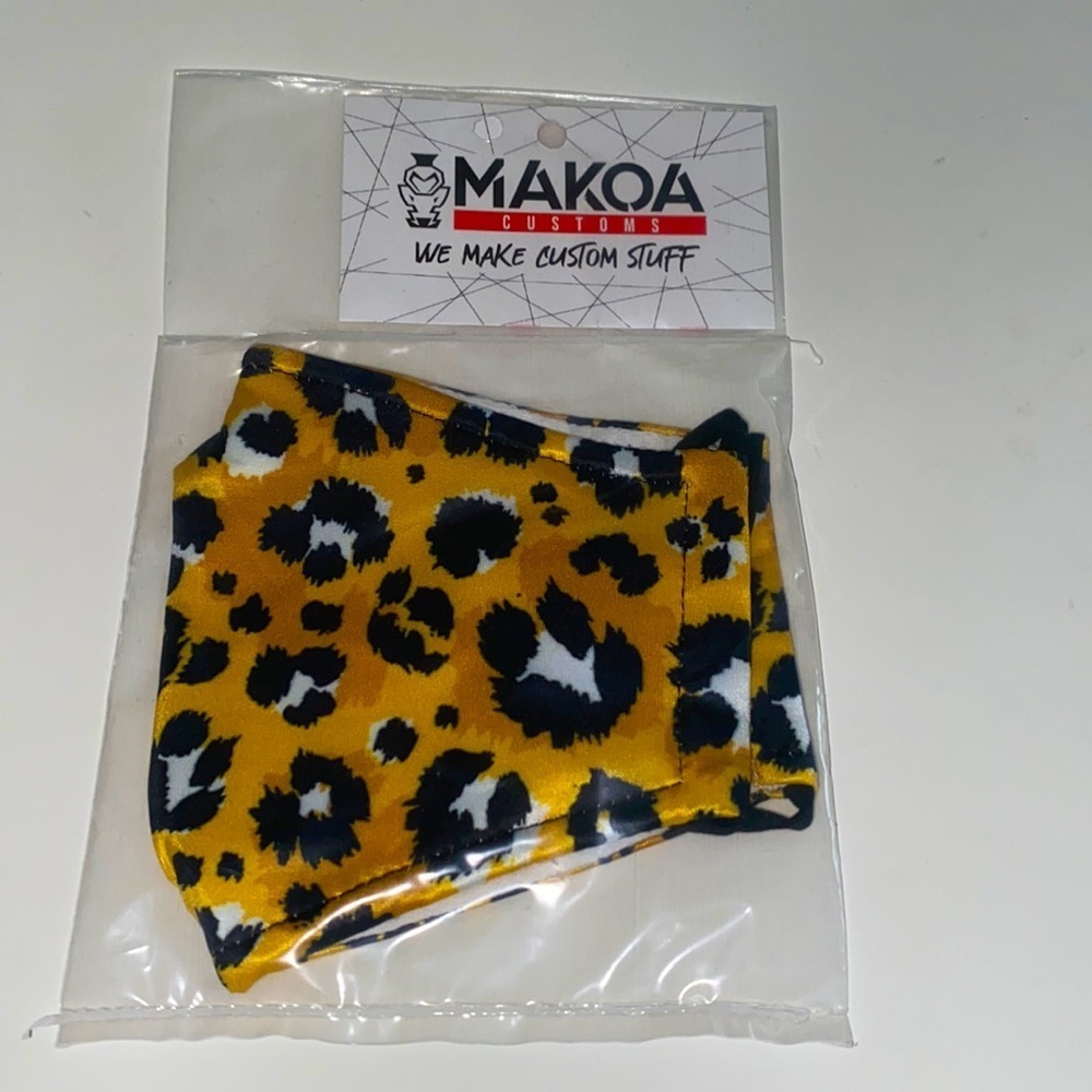 2 for $15 New adult size face mask w/ design (1)